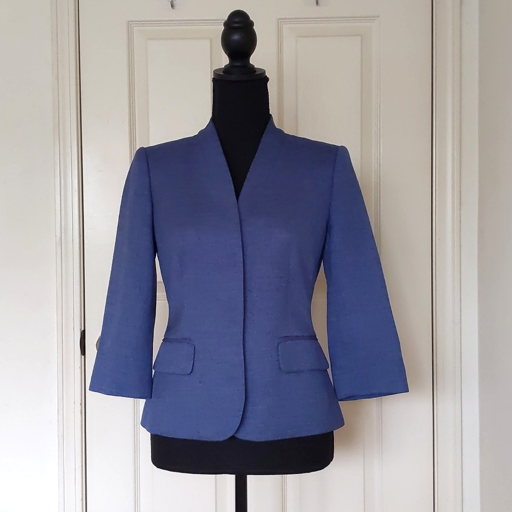 NWT. The Limited Fully lined blazer with 3/4 sleeve and real pockets.